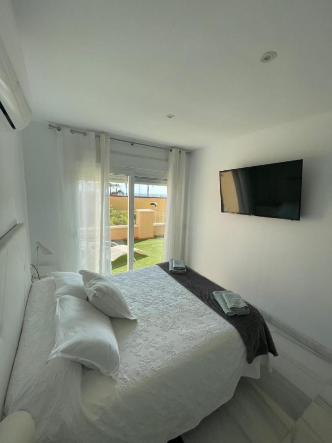 Apartamento 3 Home Suites Альмерія Екстер'єр фото